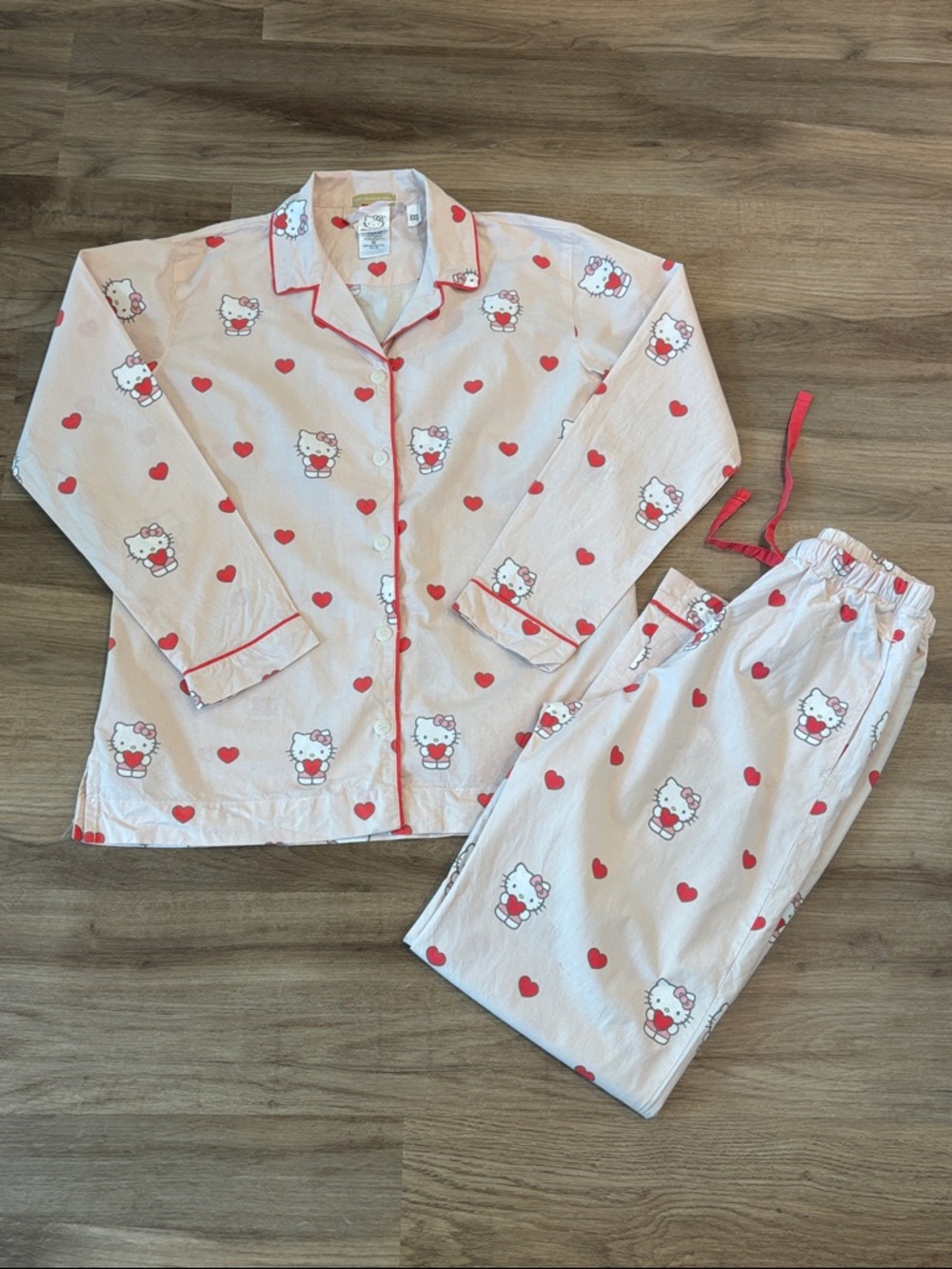 Pottery Barn Teen Pink Hello Kitty Heart Cotton Pajama Set